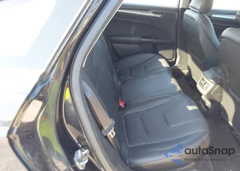 2015 Ford Fusion z USA, uszkodzony, nr VIN 3FA6PDSUXFR241214